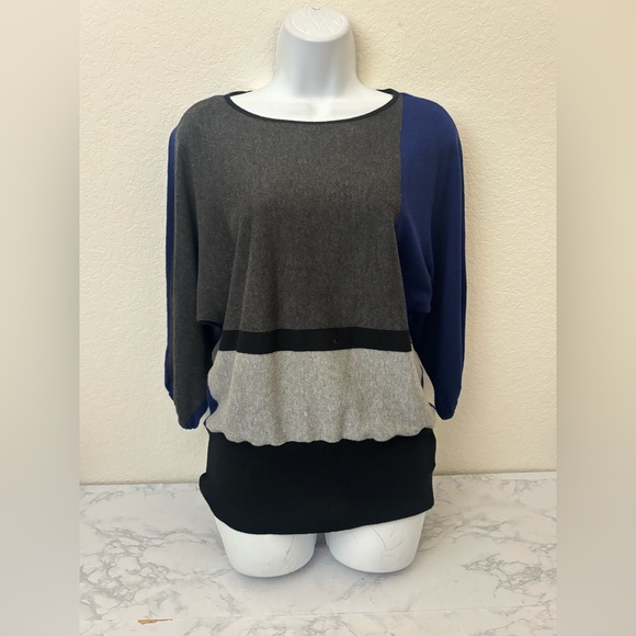 Style & Co. Tops - Style & Co Petite Knit Women 3/4 Sleeves Top Sz PS Colorblock Cinch Waist